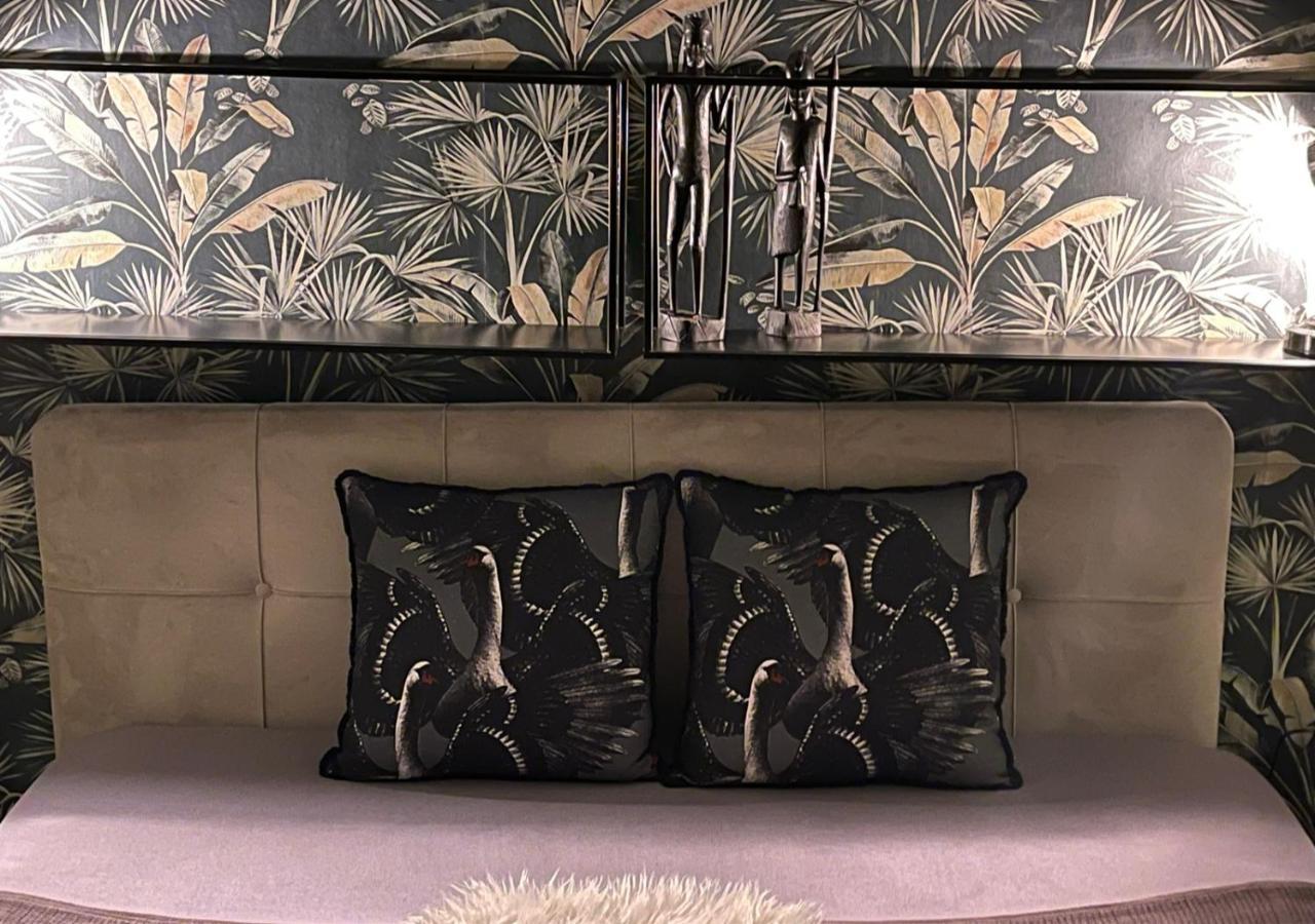 Stay At Smilla - Boutique Apartments Mit Kueche - Parken - Klima - Netflix - Waschmaschine Wiesbaden Esterno foto