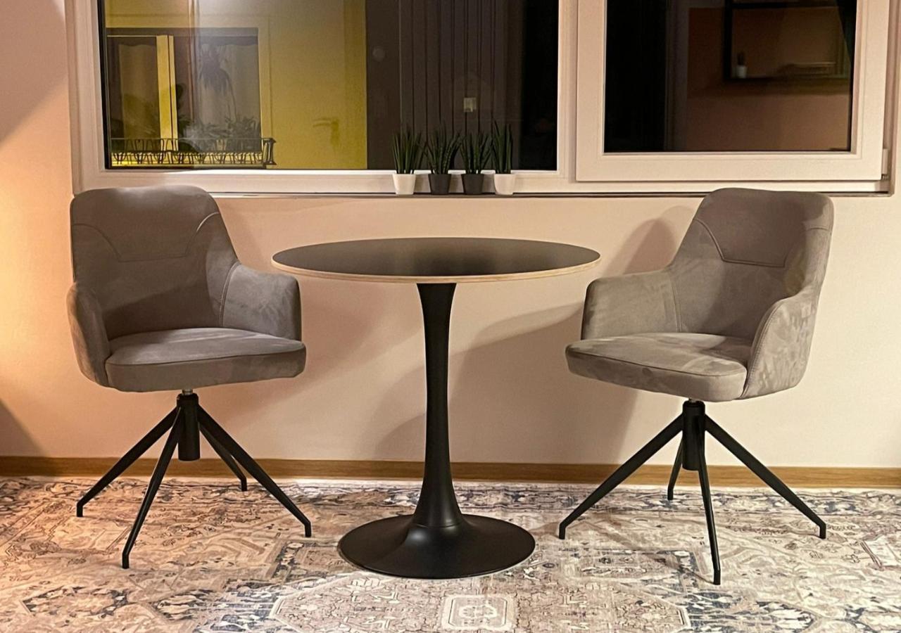 Stay At Smilla - Boutique Apartments Mit Kueche - Parken - Klima - Netflix - Waschmaschine Wiesbaden Esterno foto