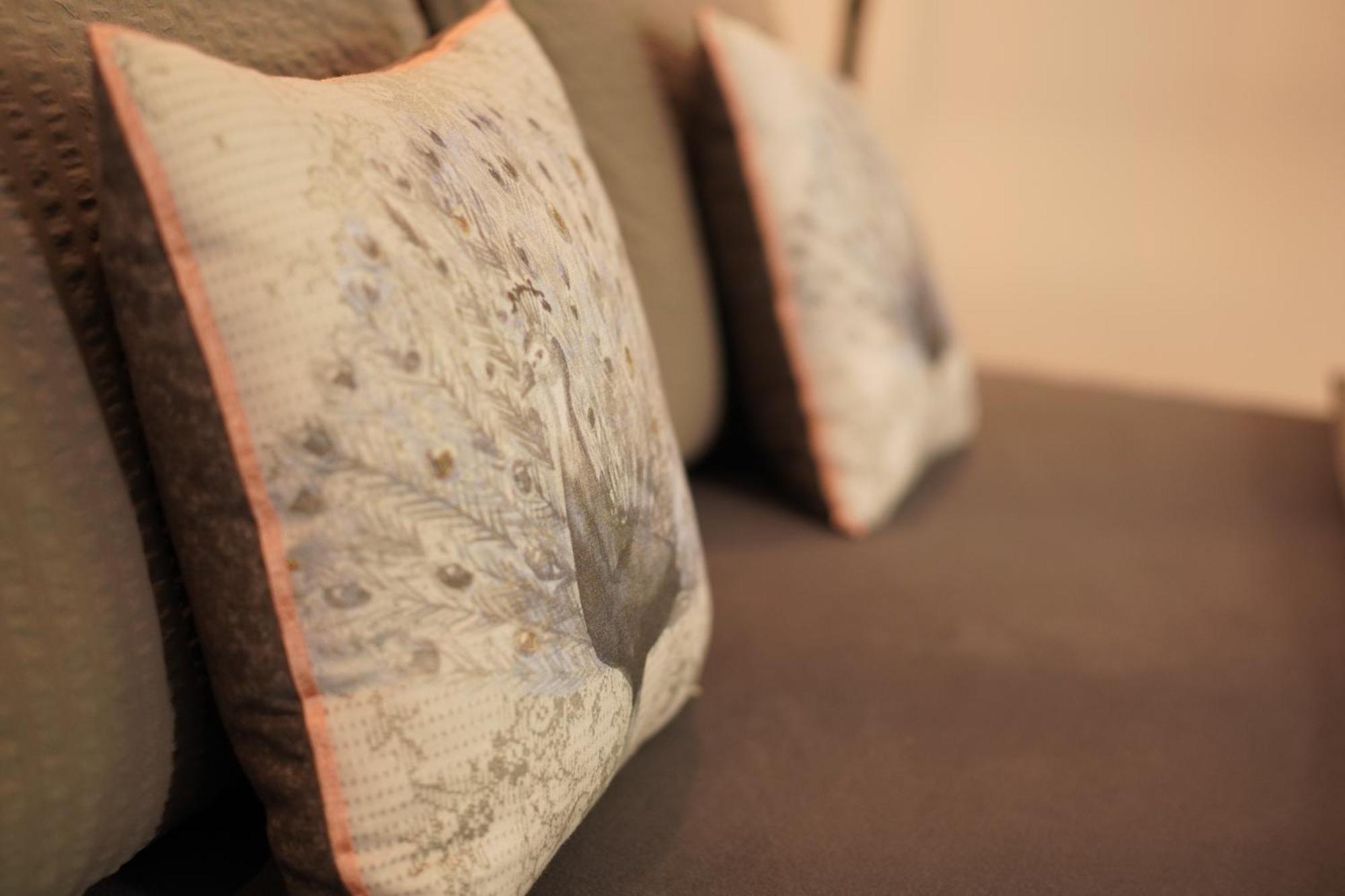 Stay At Smilla - Boutique Apartments Mit Kueche - Parken - Klima - Netflix - Waschmaschine Wiesbaden Esterno foto