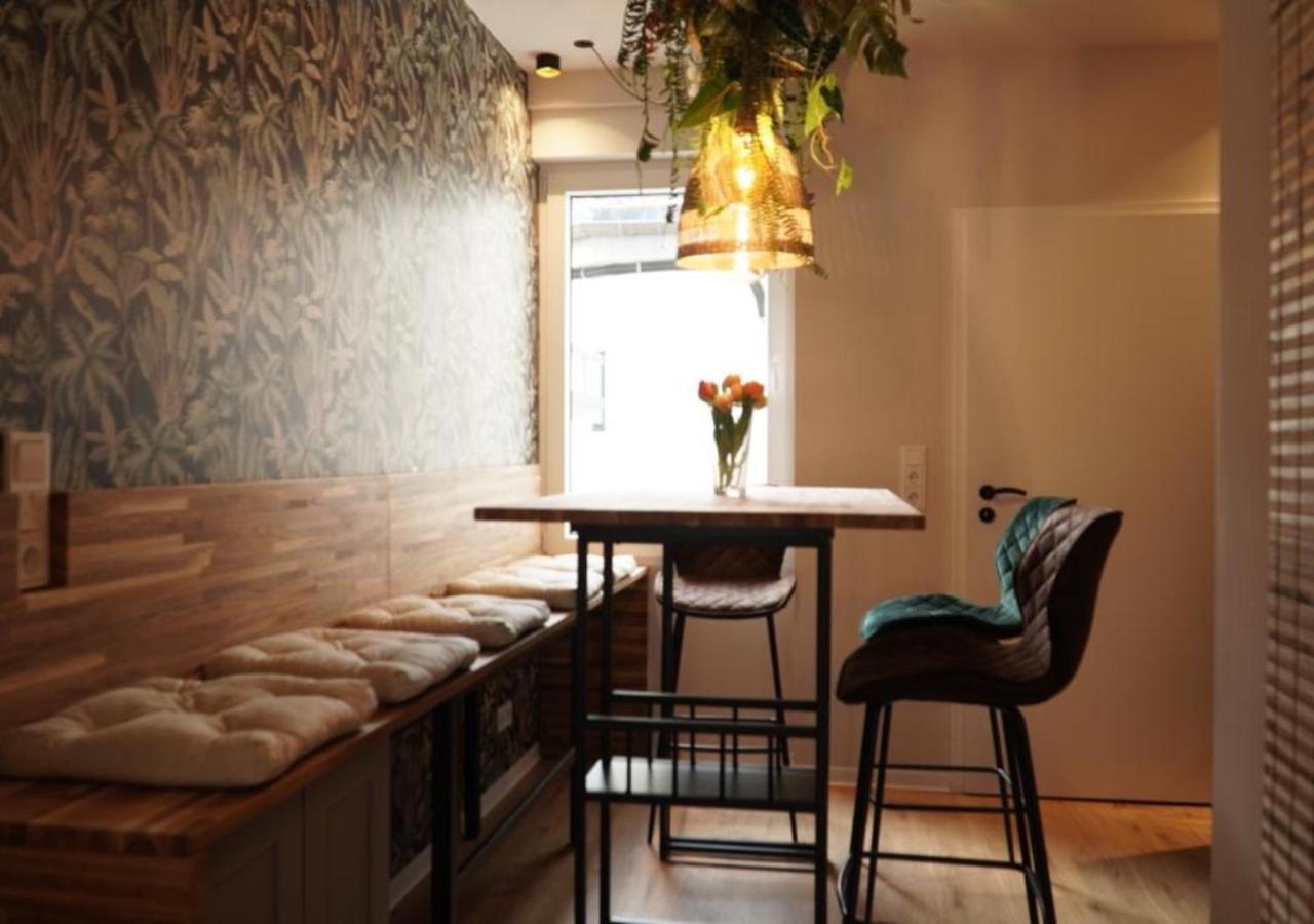 Stay At Smilla - Boutique Apartments Mit Kueche - Parken - Klima - Netflix - Waschmaschine Wiesbaden Esterno foto