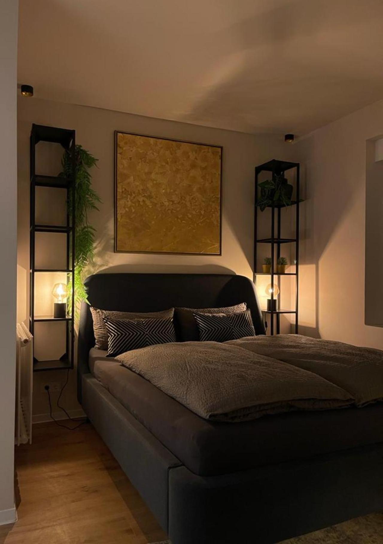 Stay At Smilla - Boutique Apartments Mit Kueche - Parken - Klima - Netflix - Waschmaschine Wiesbaden Esterno foto