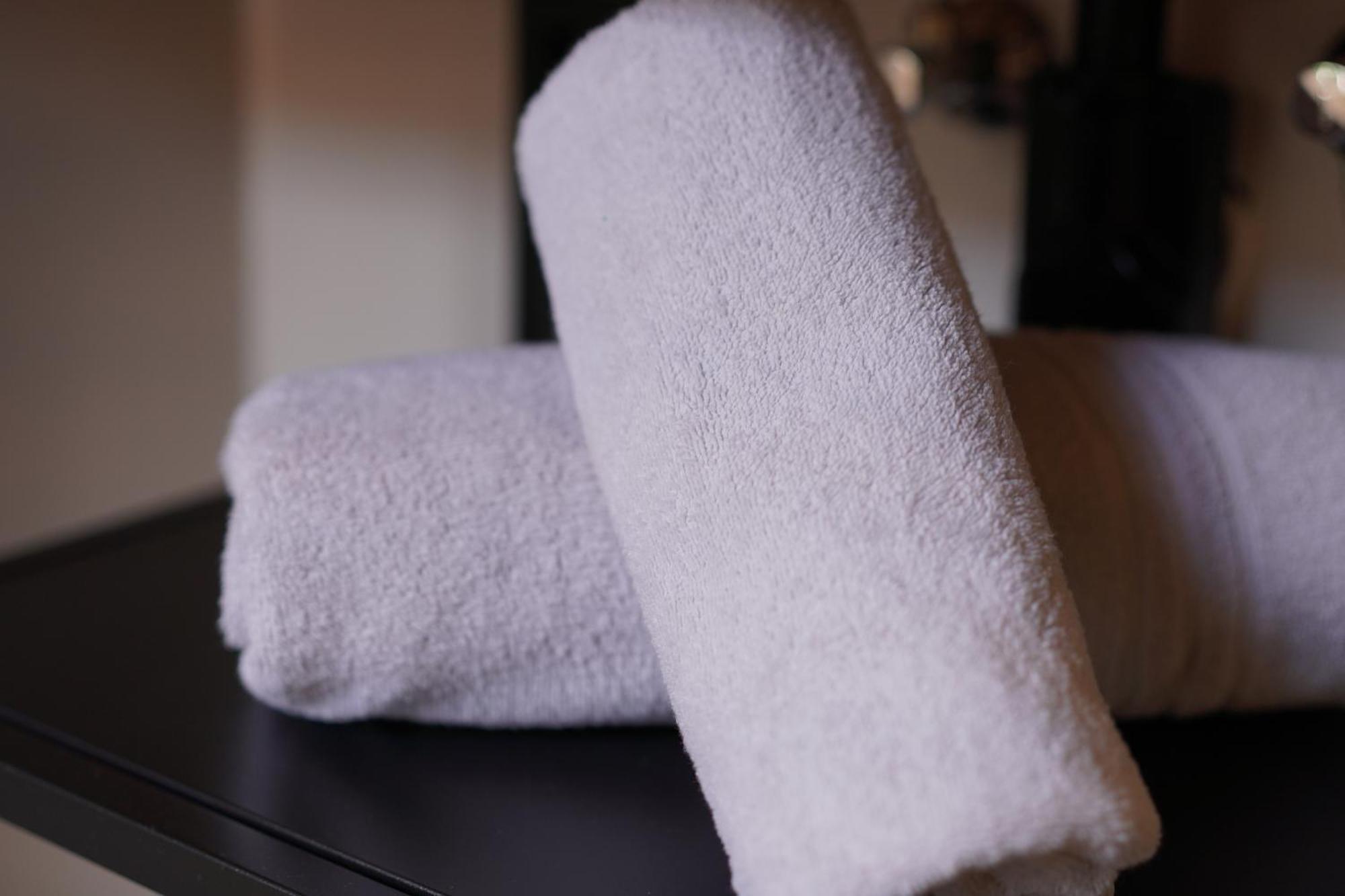 Stay At Smilla - Boutique Apartments Mit Kueche - Parken - Klima - Netflix - Waschmaschine Wiesbaden Camera foto