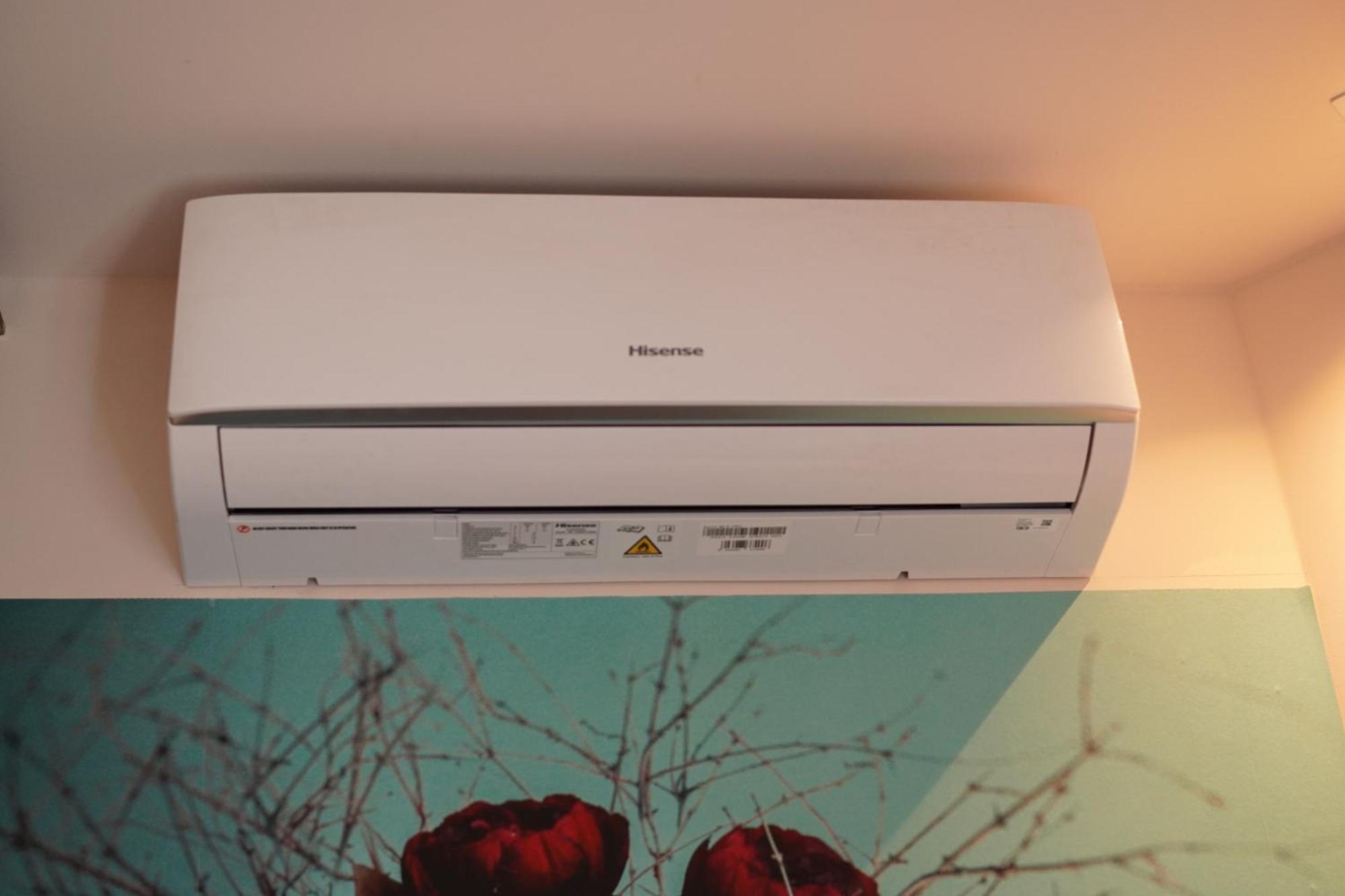 Stay At Smilla - Boutique Apartments Mit Kueche - Parken - Klima - Netflix - Waschmaschine Wiesbaden Esterno foto